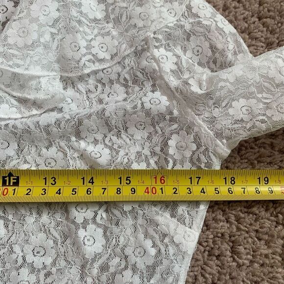 Daisy Street White Ruffle Cardigan Front Tie Smocked Sheer Bell Sleeve L - Picture 5 of 6